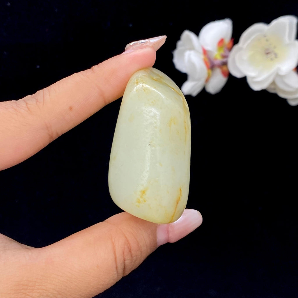 和田玉洒金皮籽料手把件（85g）