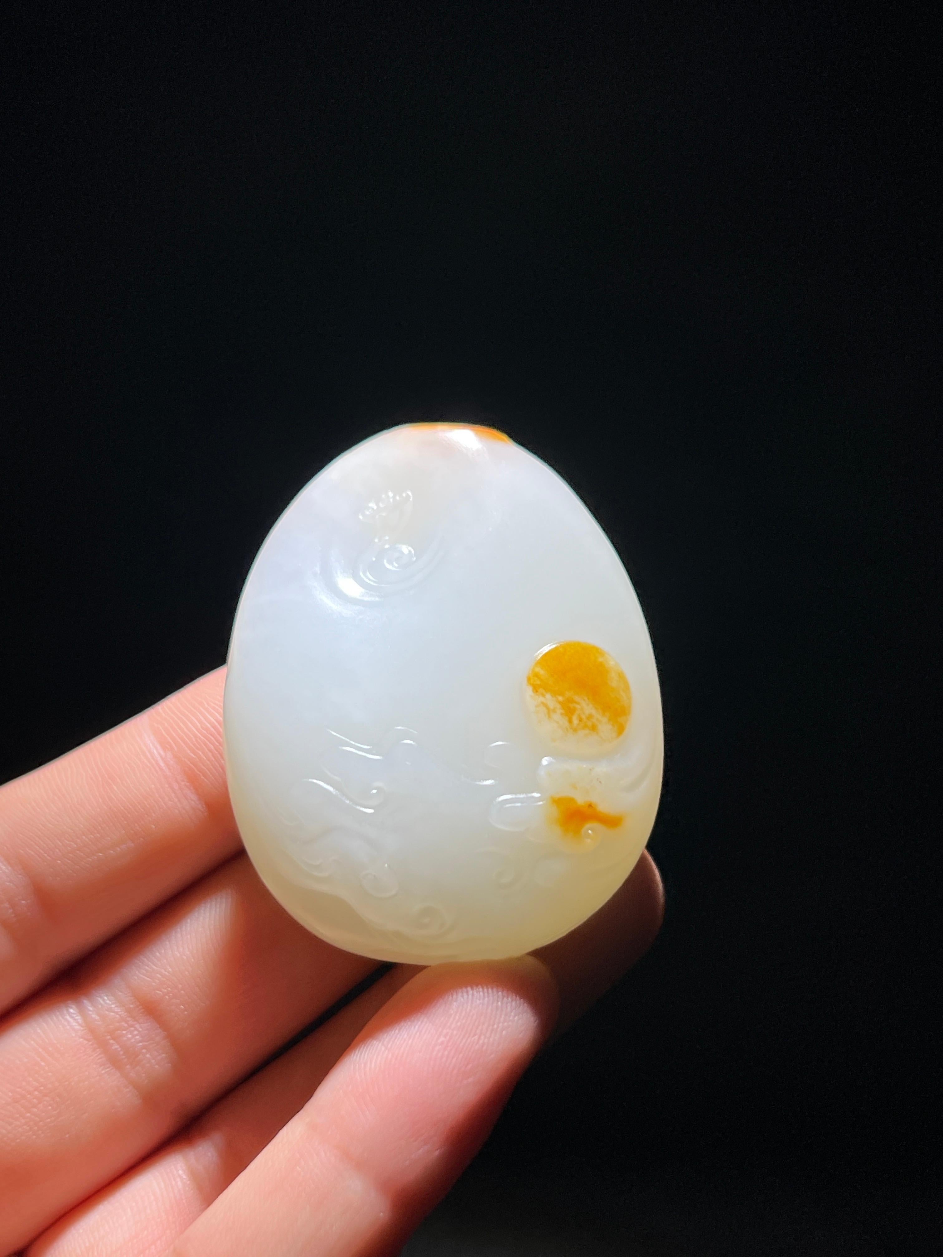 和田玉籽料观音（54.7g）