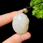 和田玉籽料小猪挂件（25.1g）