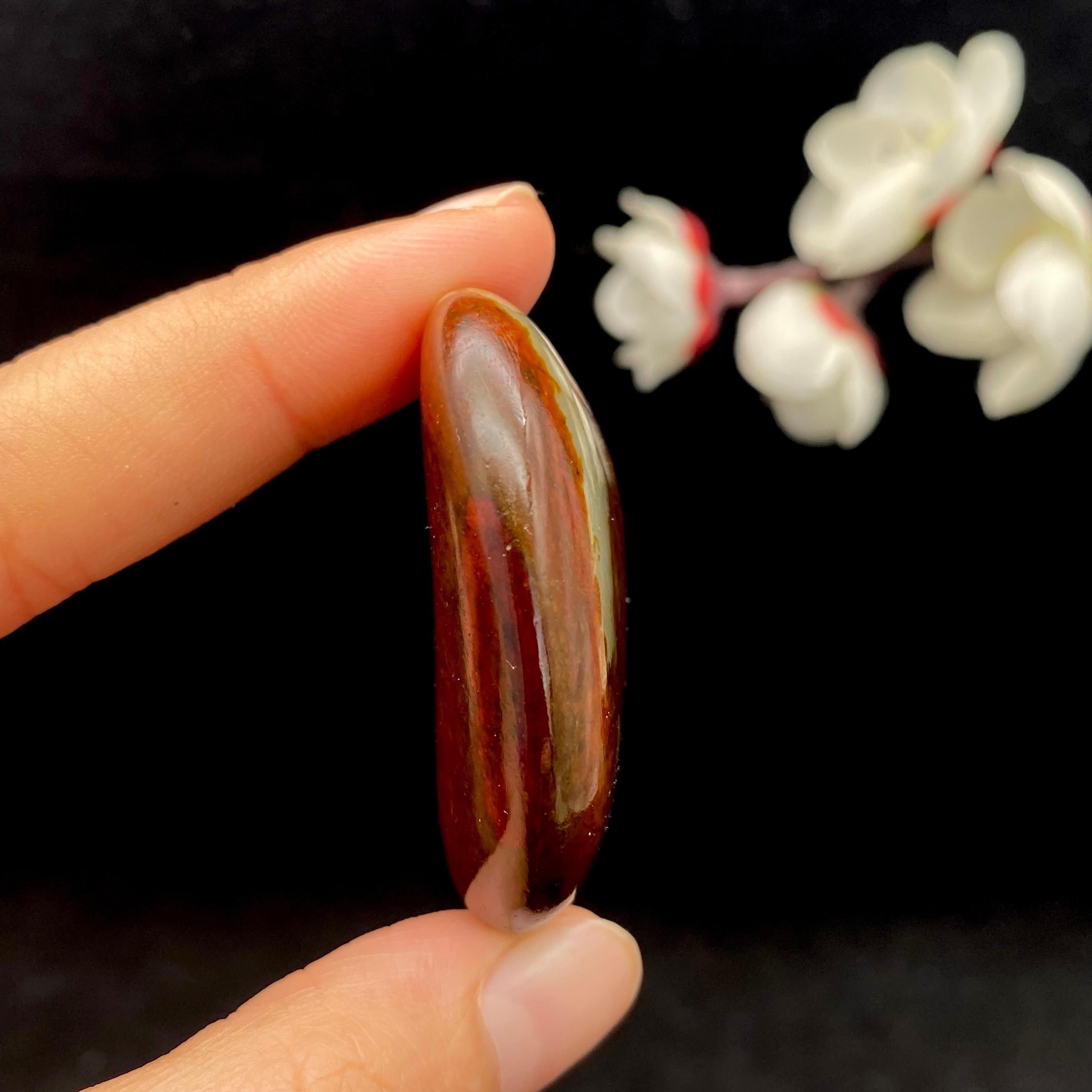 和田玉红沁皮籽料（32.3g）