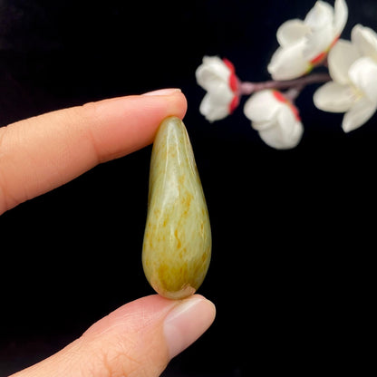 和田玉洒金皮籽料原石（23.9g）