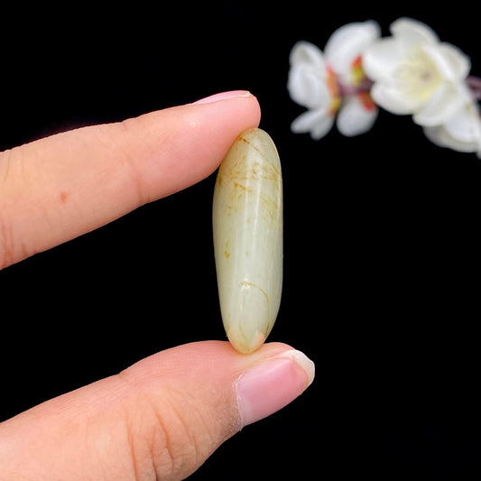 和田玉聚红皮籽料吊坠籽（14.7g）
