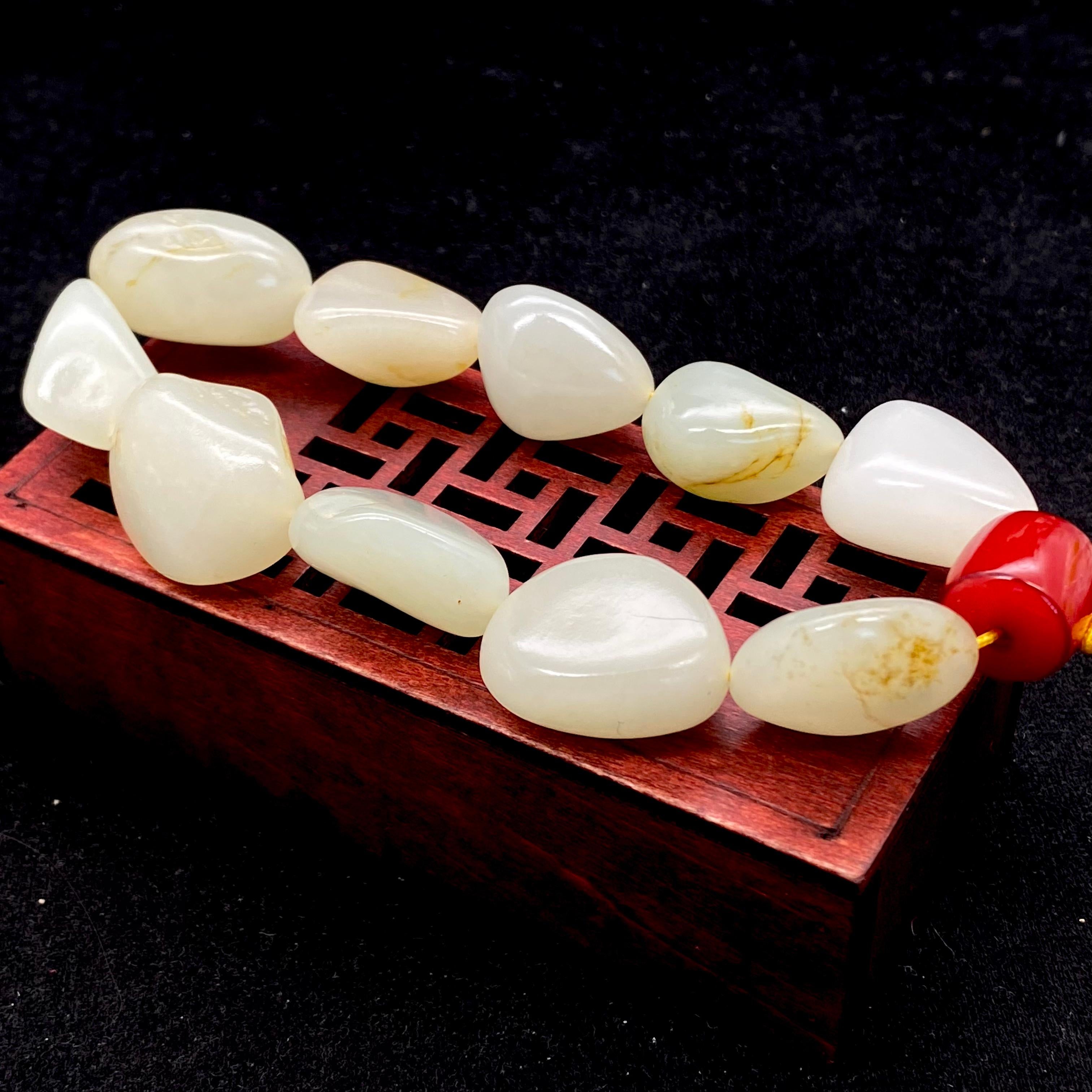 和田玉洒金皮【精品手串】（67.6g）