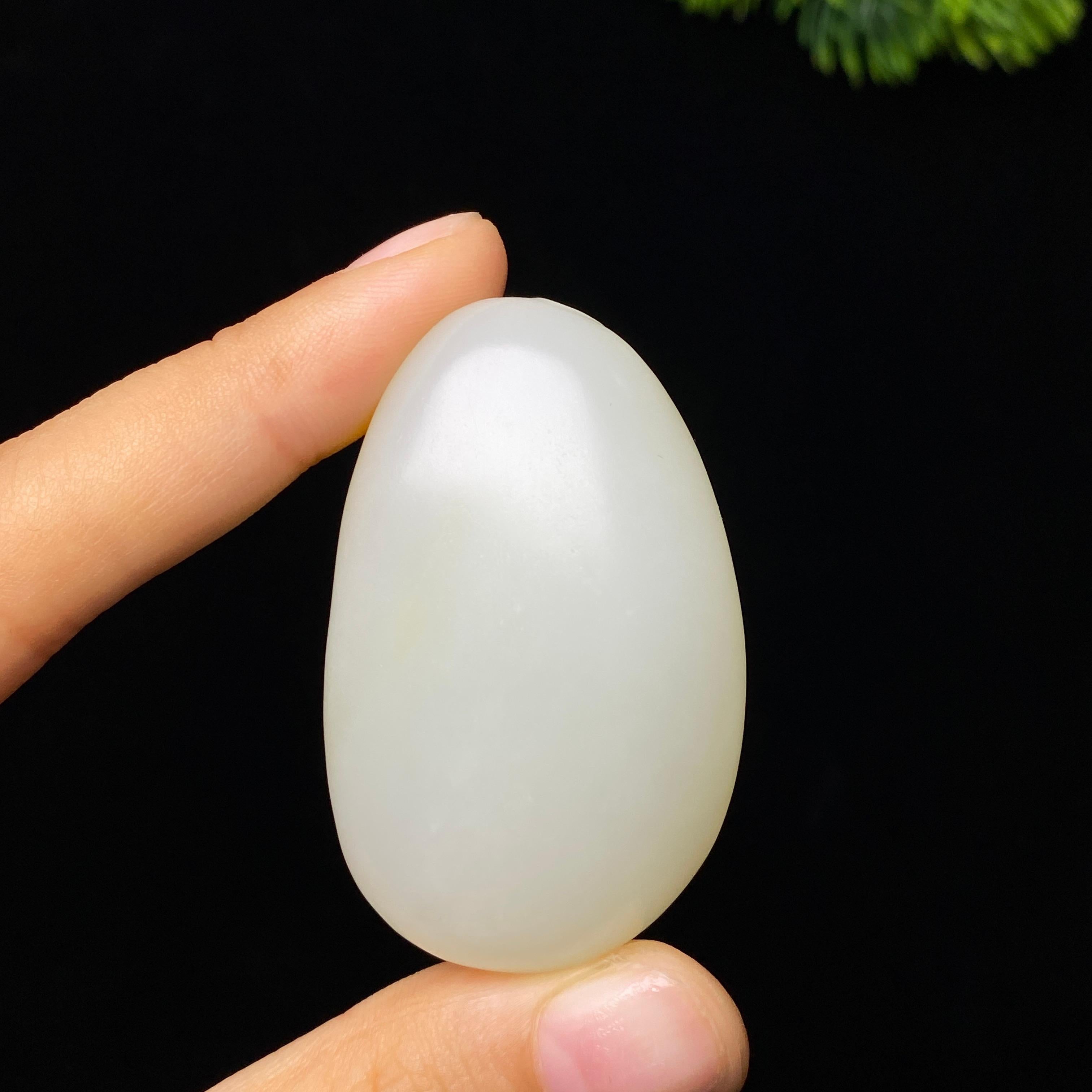和田玉籽料佛公（42.9g）