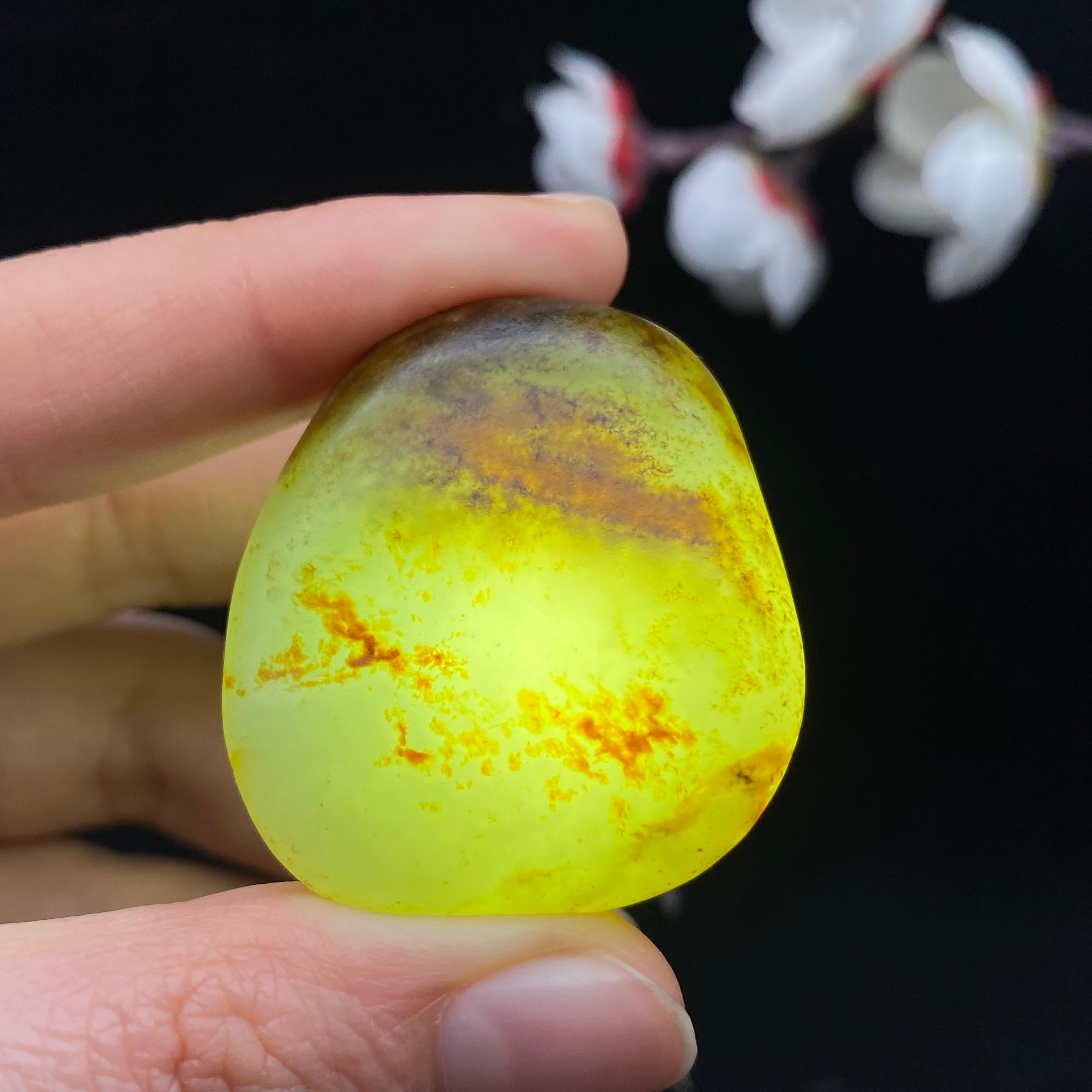 和田玉洒金皮籽料挂件（30.4g）