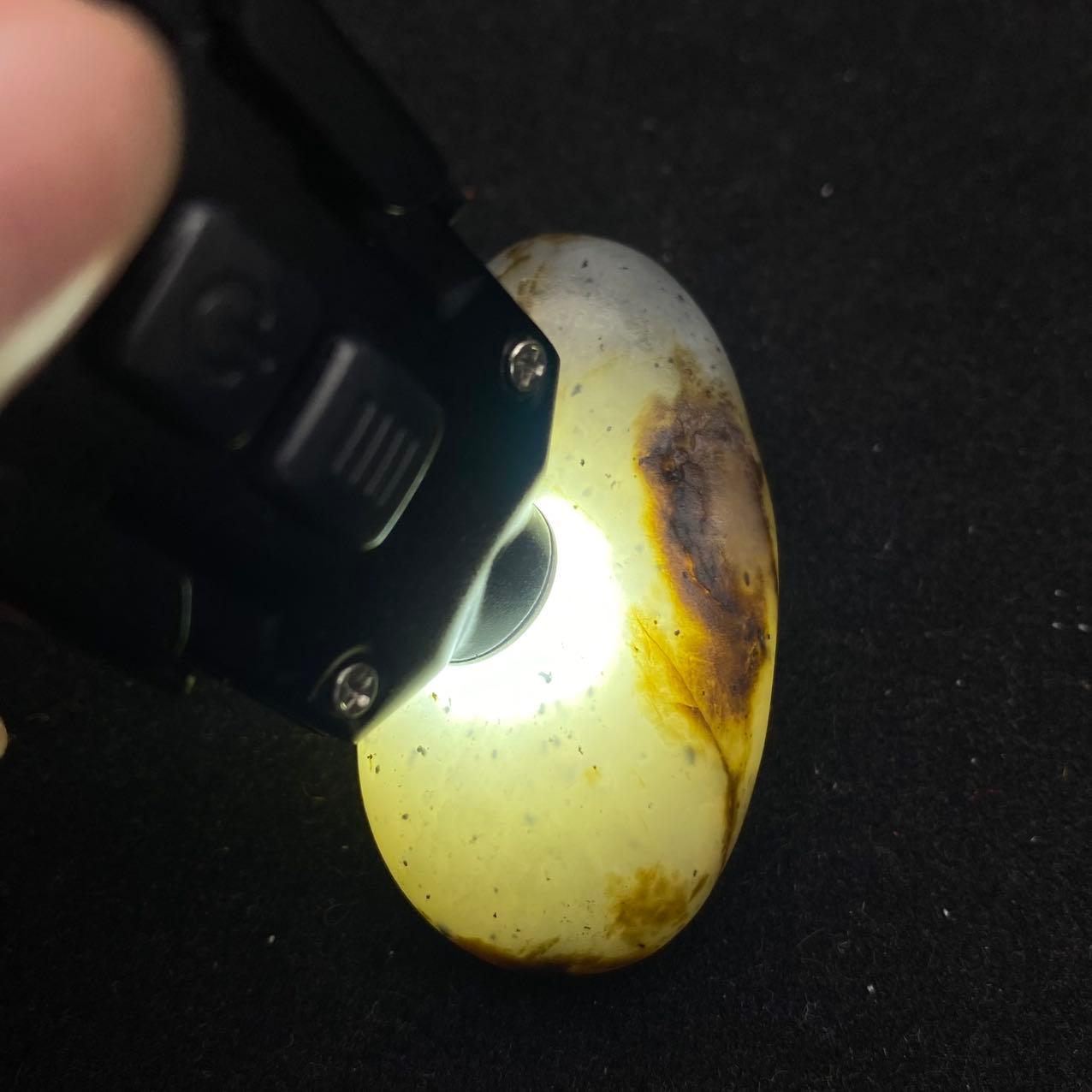 和田玉青花籽料原石（38.4g）