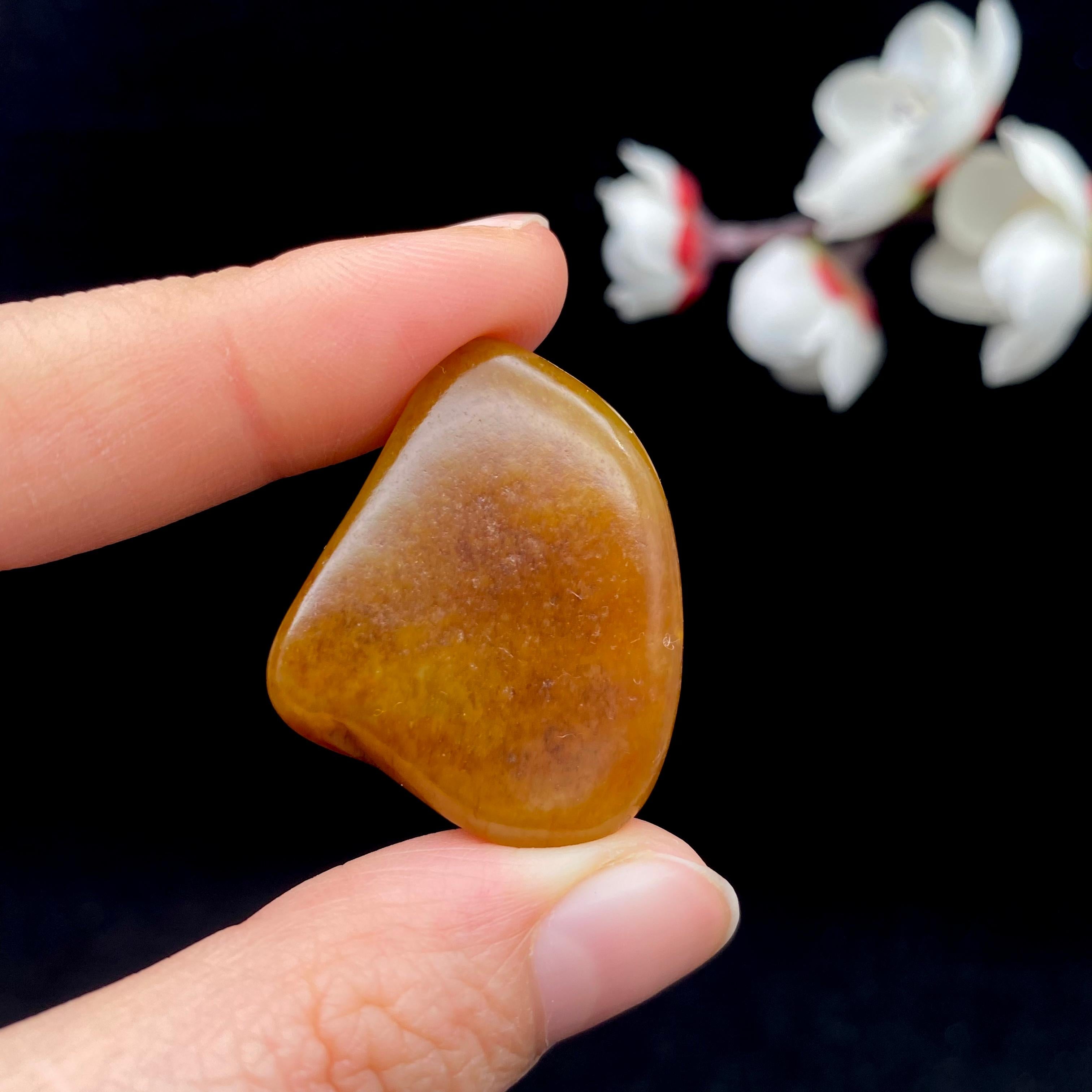 和田玉黄沁皮籽料吊坠籽（11.9g）