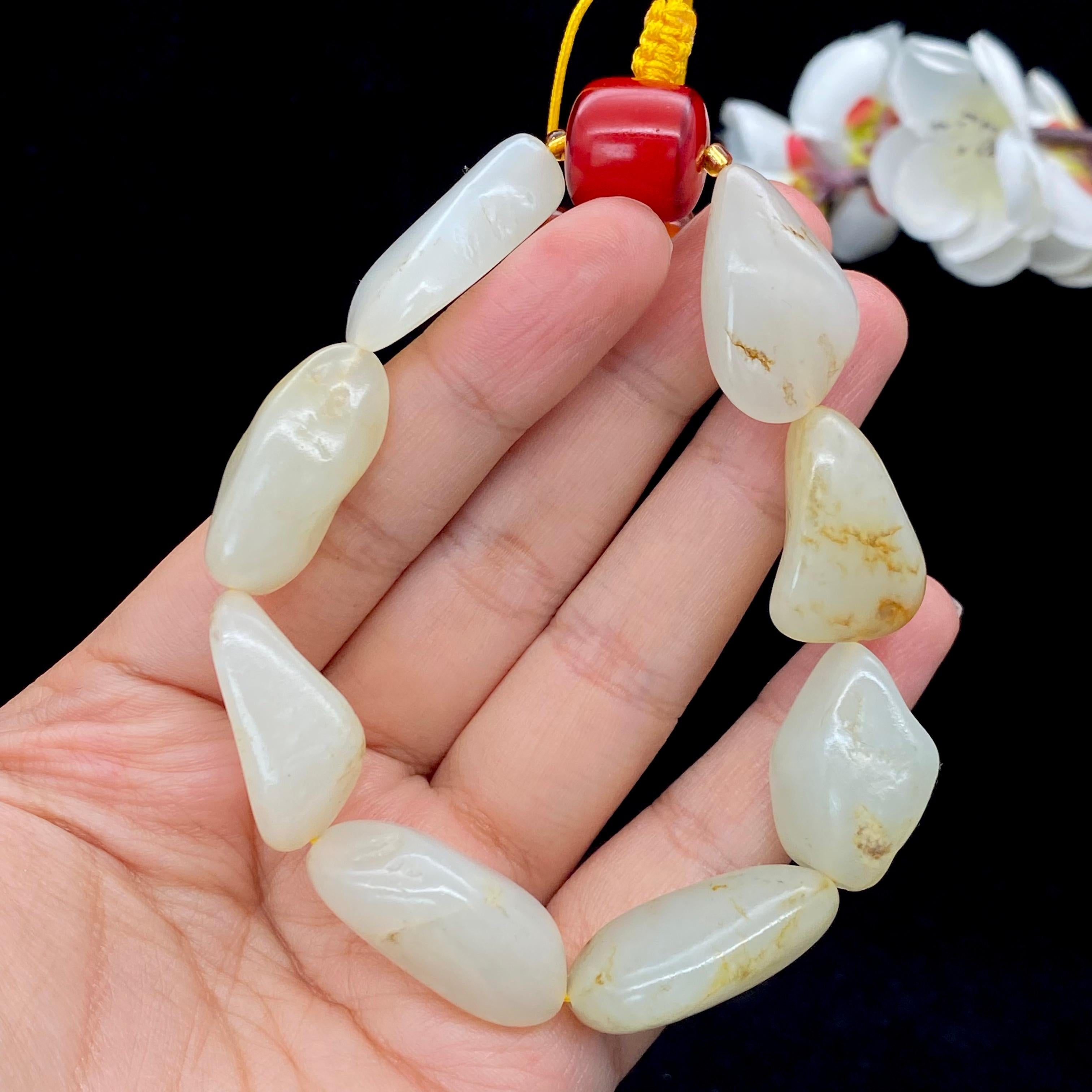 和田玉洒金皮籽料【精品手串】（53.2g）
