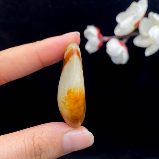 和田玉聚黄皮籽料原石（19g）