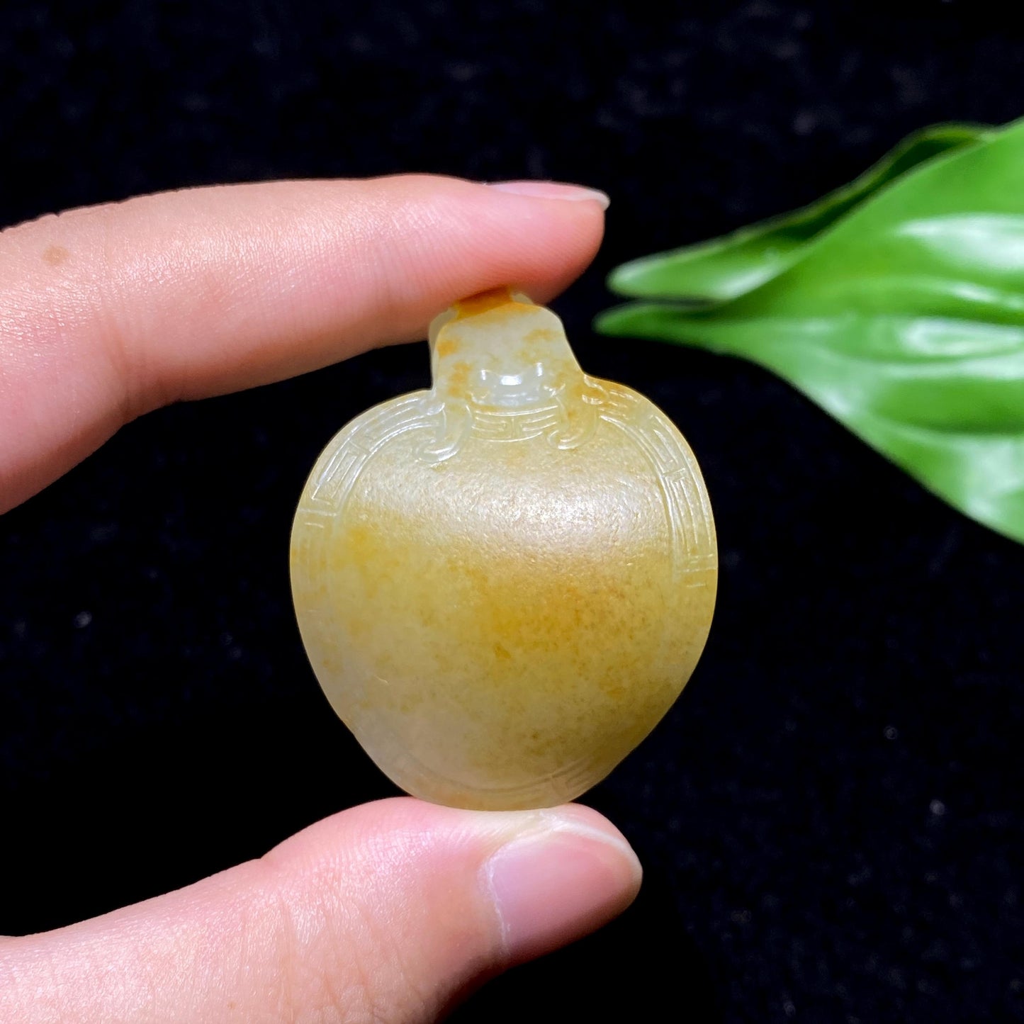 和田玉籽料龙龟挂件（31.4g）