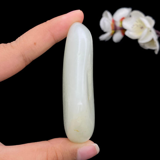 和田玉-白玉籽料原石，（86.2g）