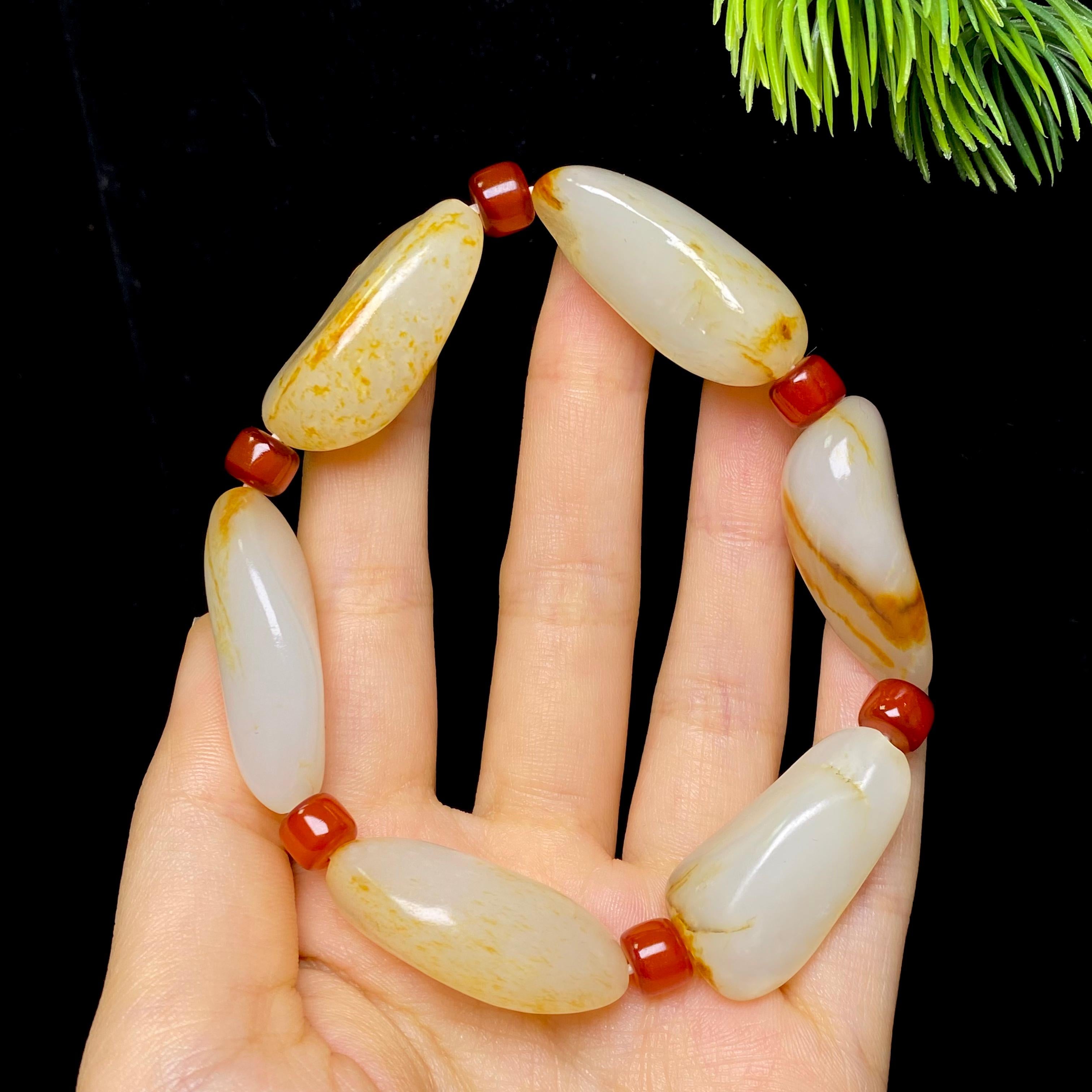 和田玉洒金皮白肉籽料手串（65.5g）