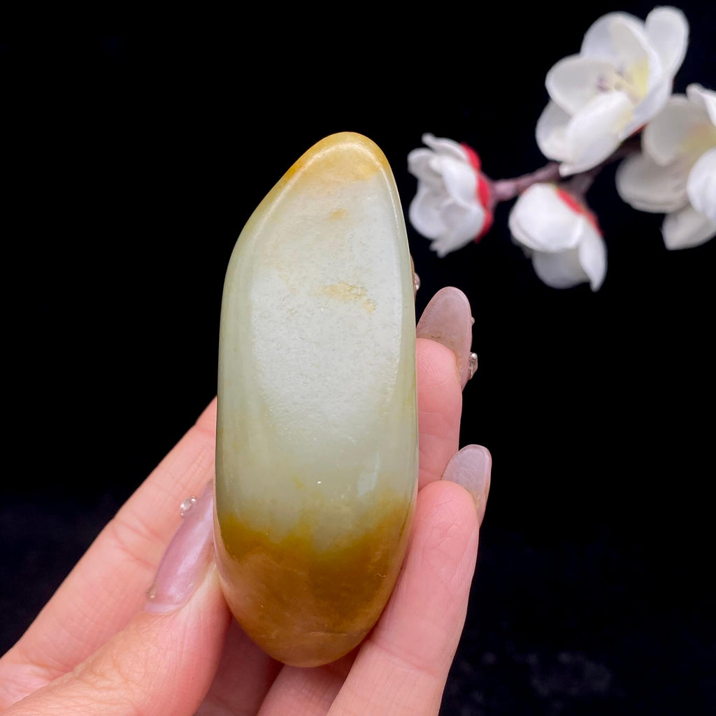 和田玉聚黄皮籽料手把件（94g）