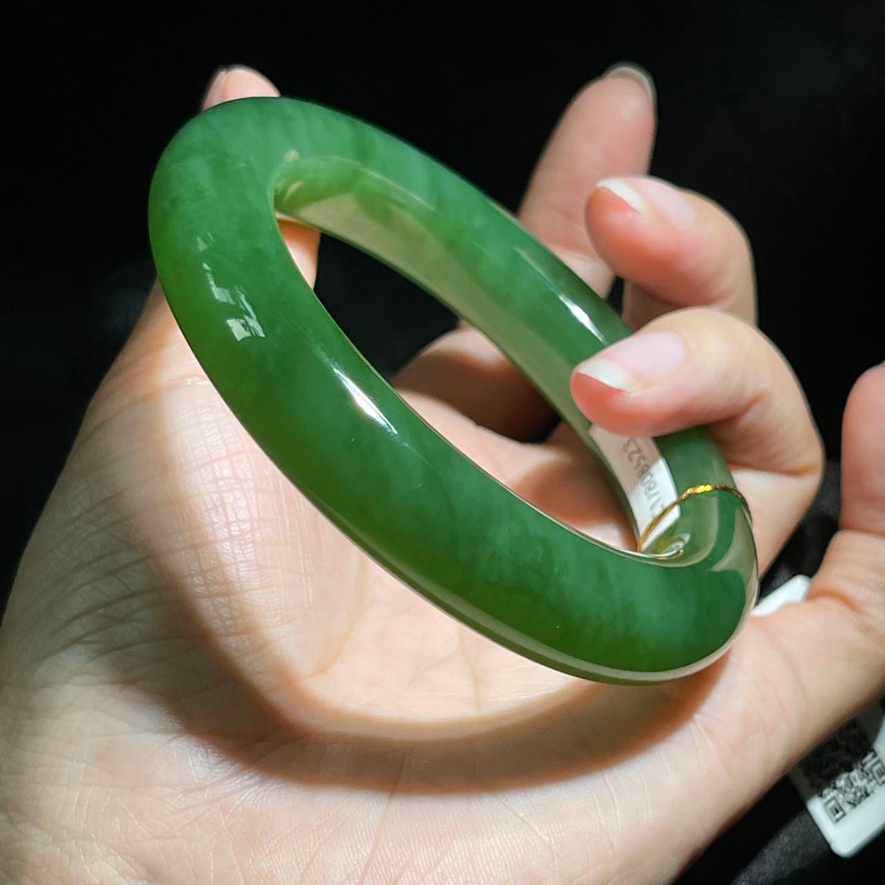 和田玉碧玉猫眼手镯（83.3g）