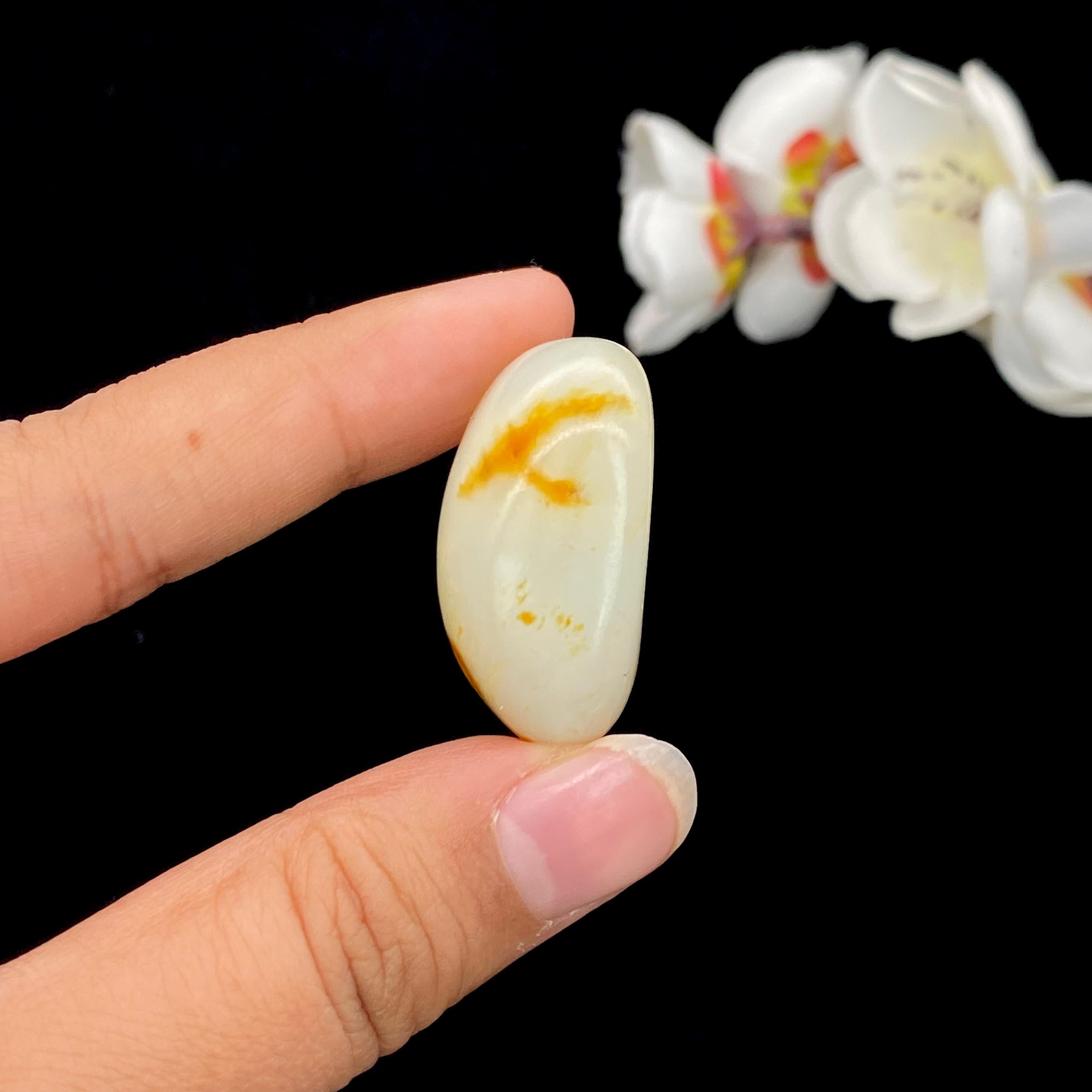 和田玉洒金皮籽料挂件（25g）