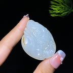 和田玉籽料龙行天下（34.3g）