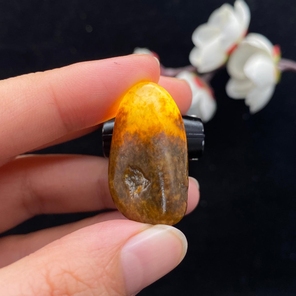 和田玉黄皮籽料吊坠籽（10.3g）