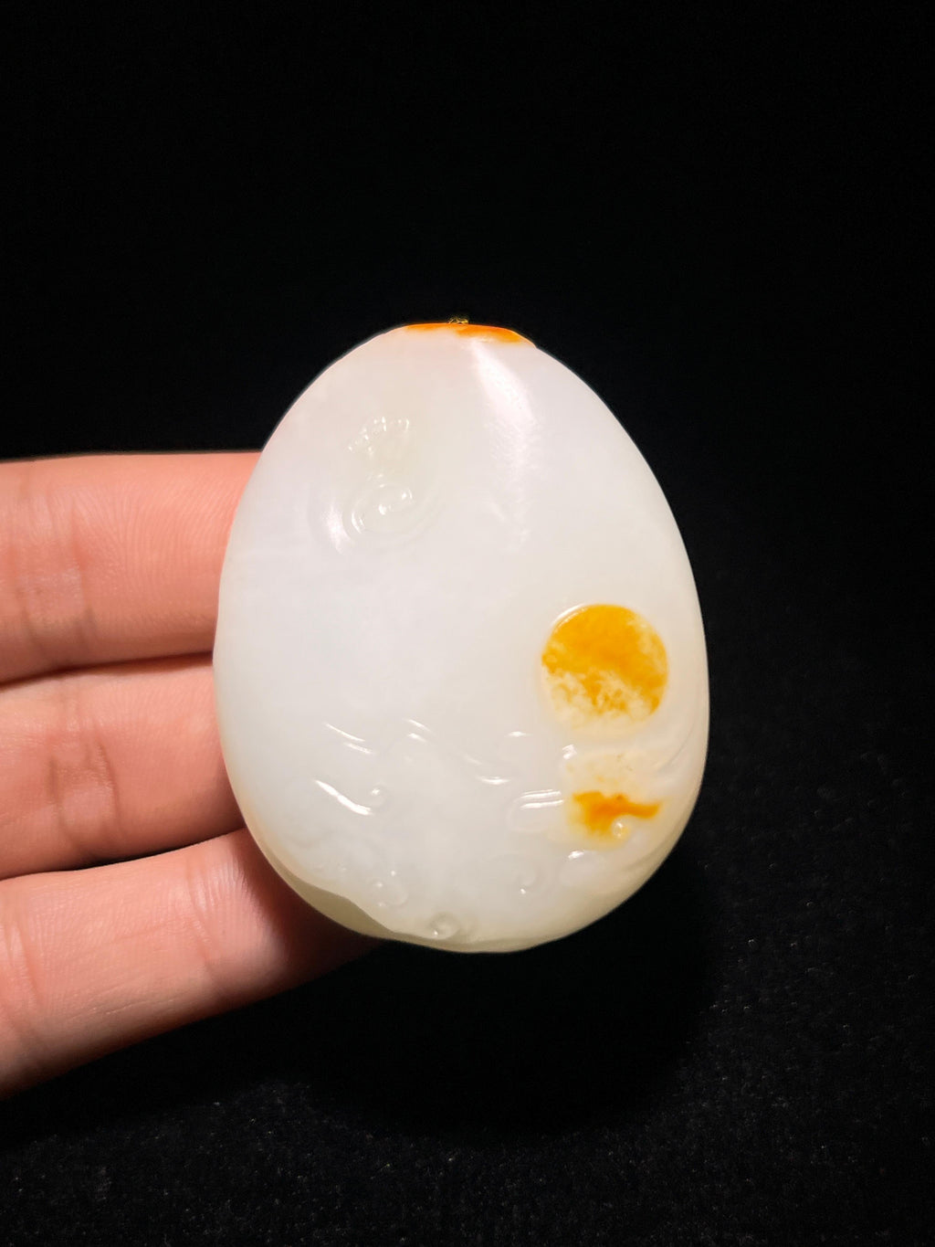 和田玉籽料观音（54.7g）