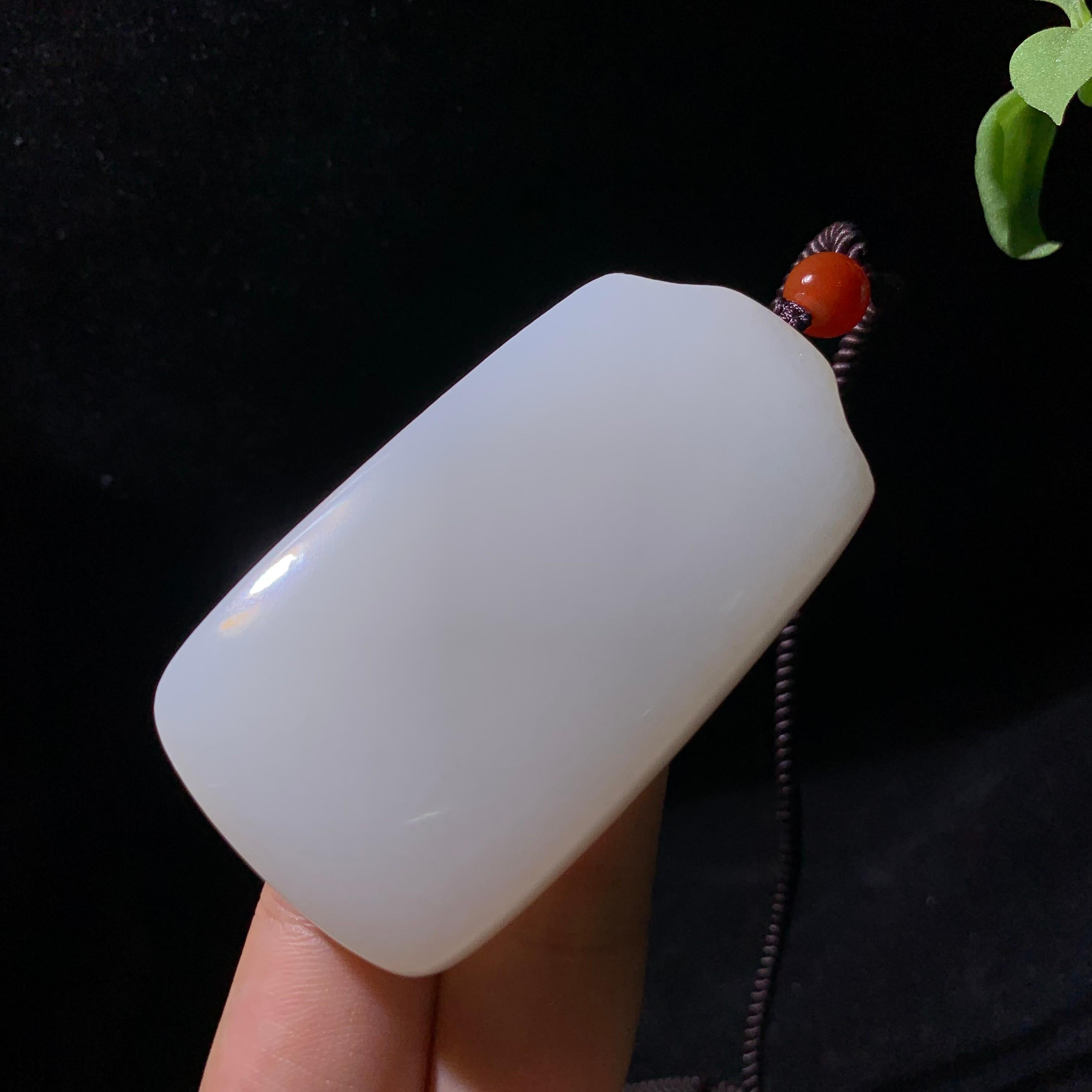 收藏级和田羊脂白玉无事牌（74.0g）