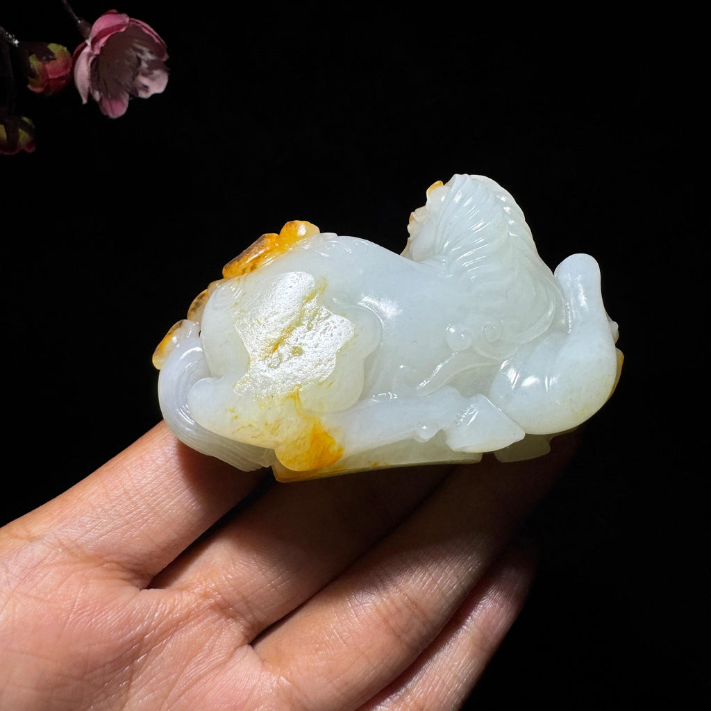 和田玉籽料白玉马（108.4g）