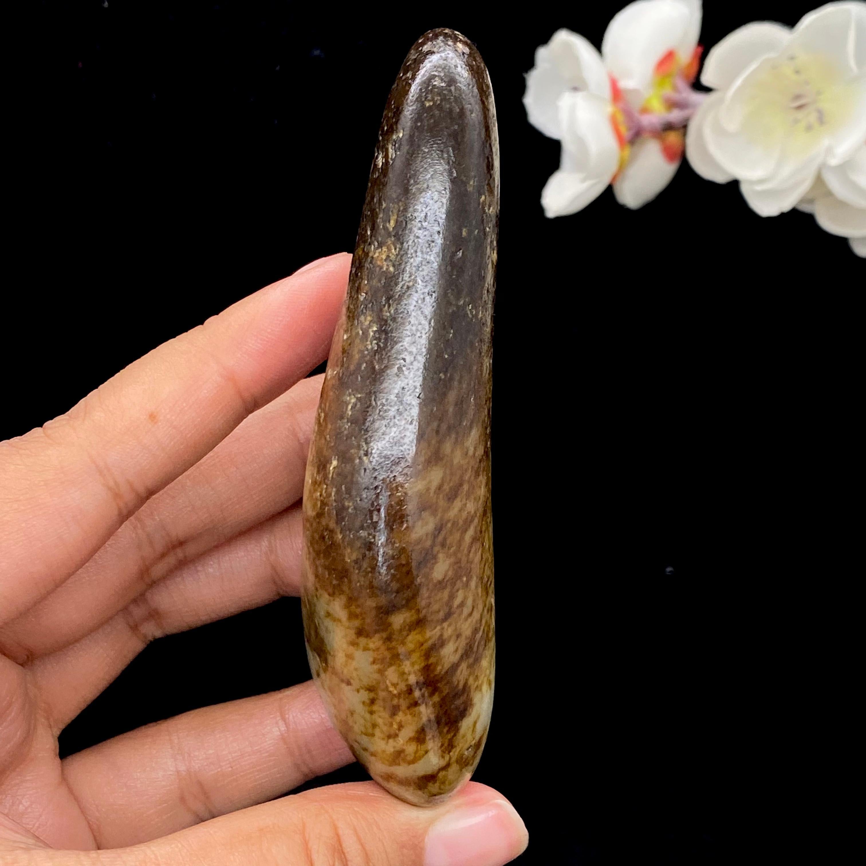 和田玉秋梨皮籽料（157.5g）