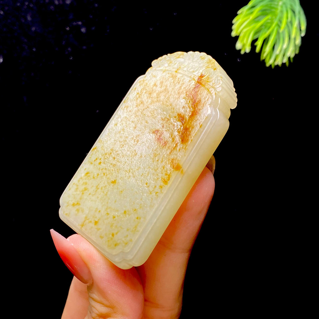 和田玉籽料无事牌（66.6g）