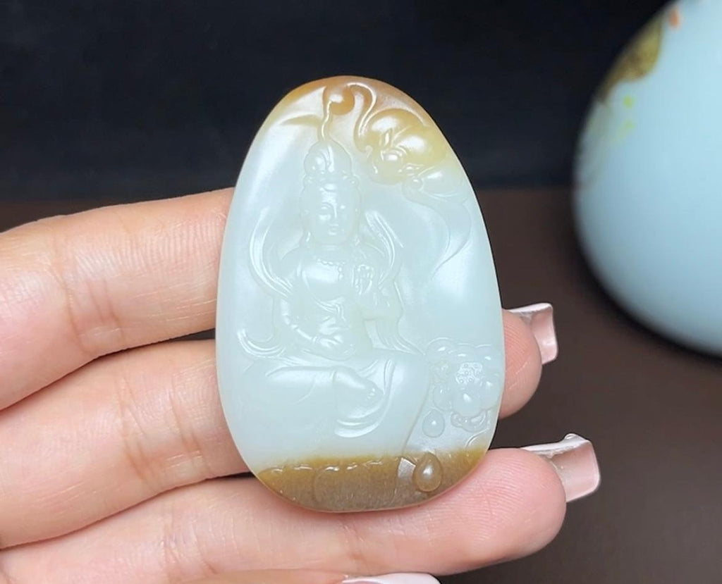 和田玉且末天地糖羊脂玉观音挂件（30.1g）