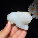 和田玉籽料手把件貔貅（128.9g）