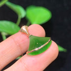 碧玉18k金小香裙吊坠01023198（1.8g）
