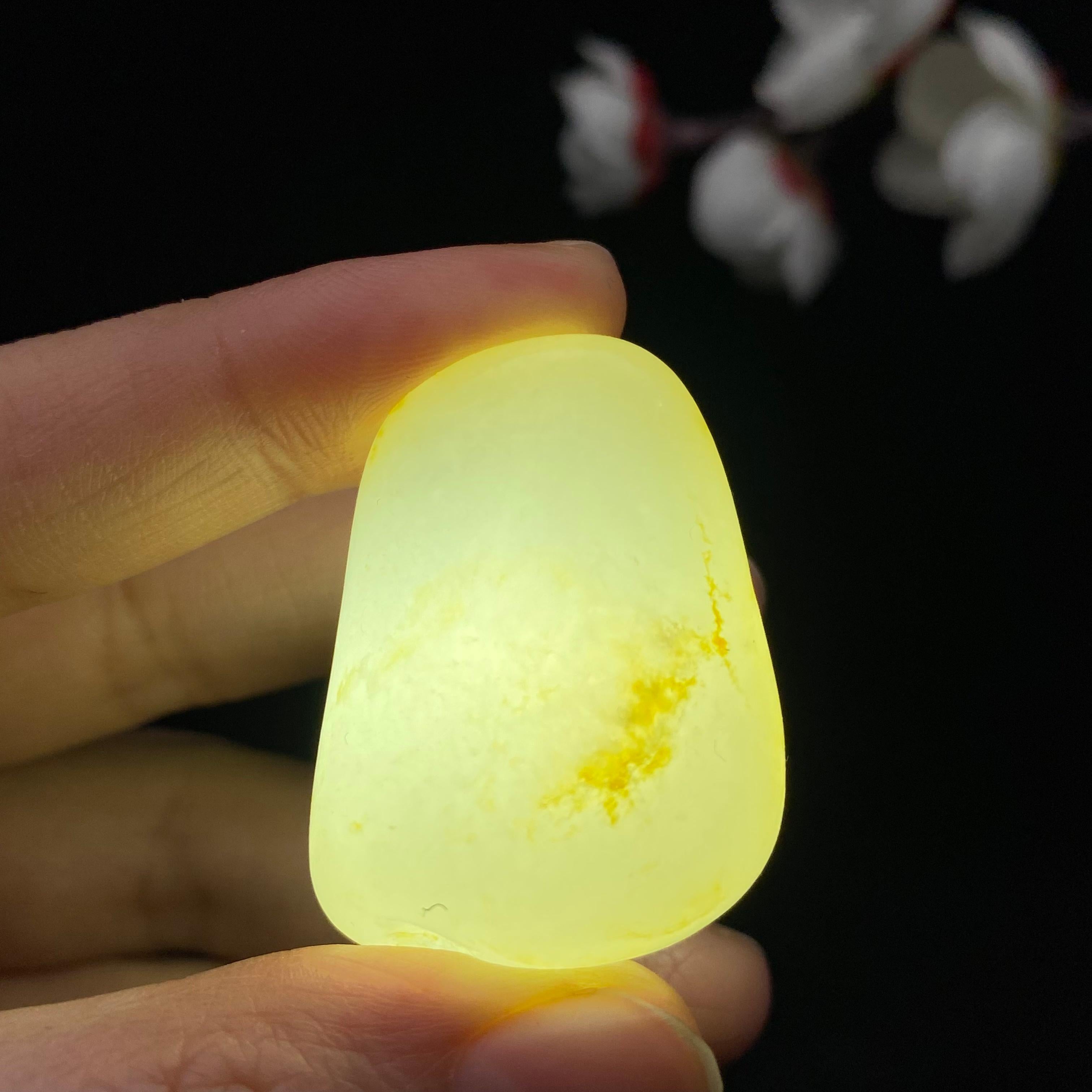 和田玉洒金皮籽料挂件（23.8g）