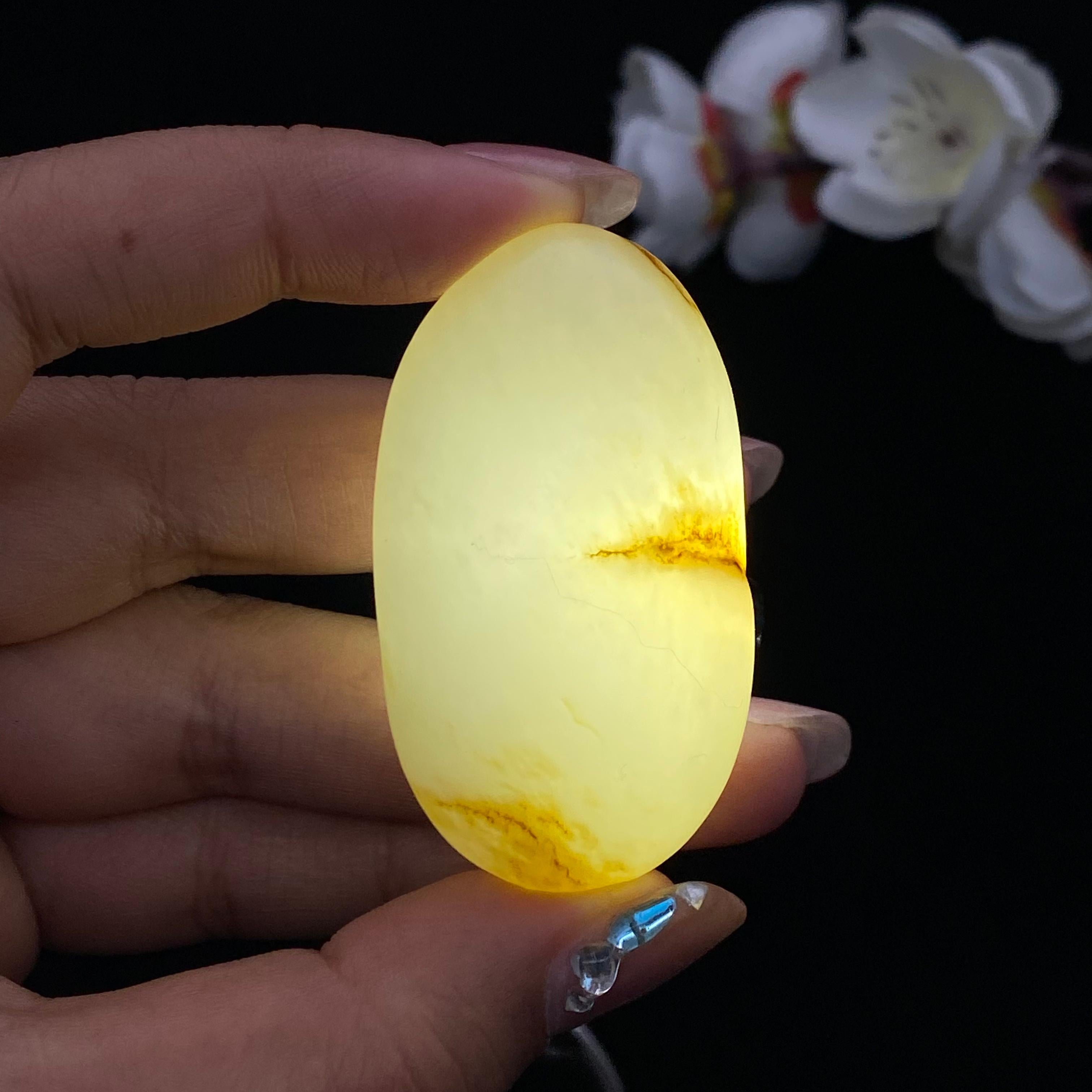 和田玉黄皮籽料挂件（38.6g）