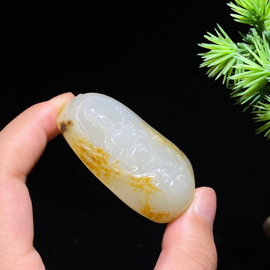 和田玉籽料观音（44.6g）