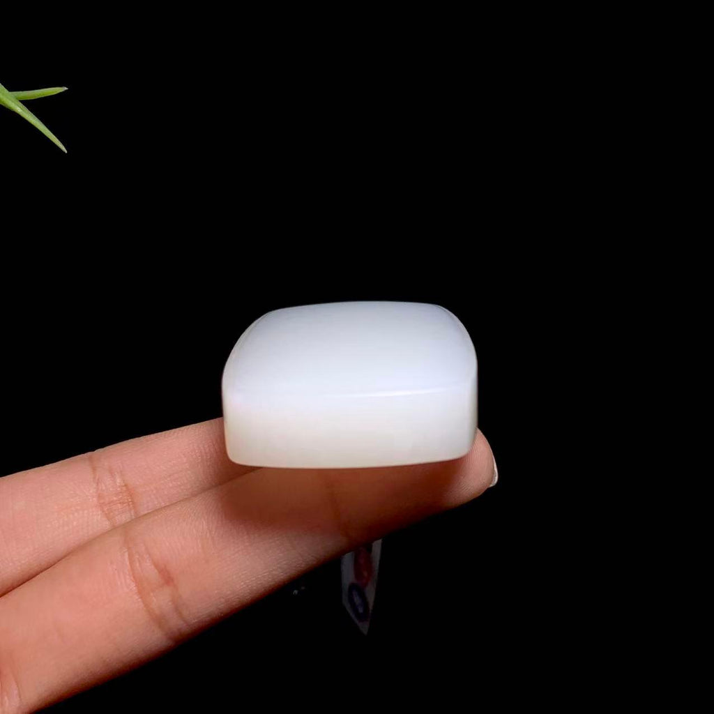 和田山料白玉无事牌（55.4g）
