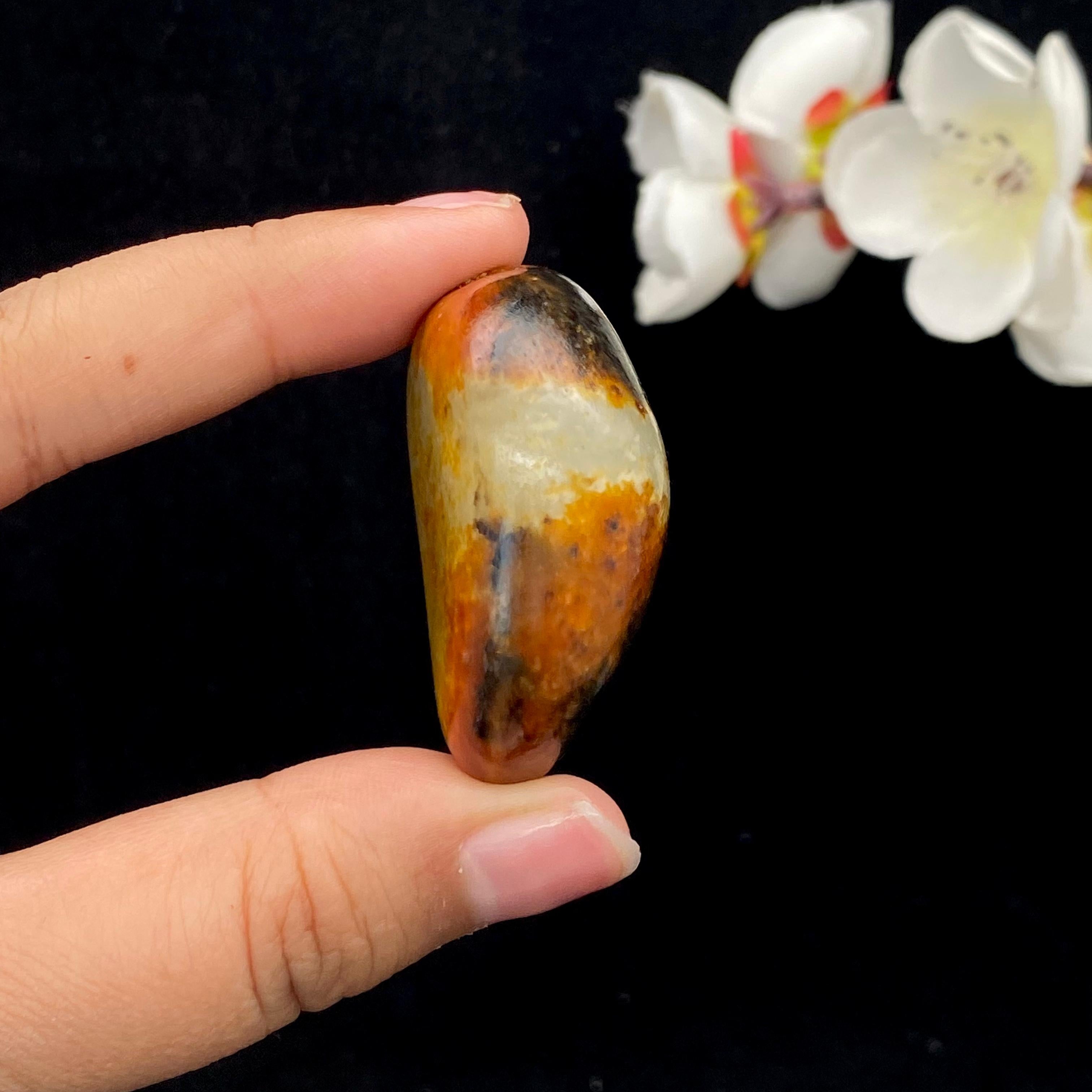 和田玉聚黑皮籽料挂件（39.4g）