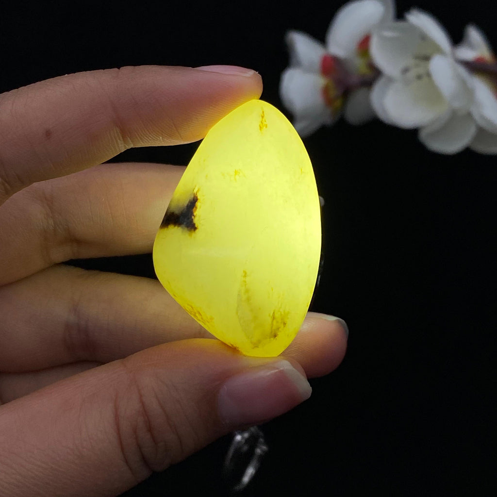 和田玉洒金皮籽料（28.1g）