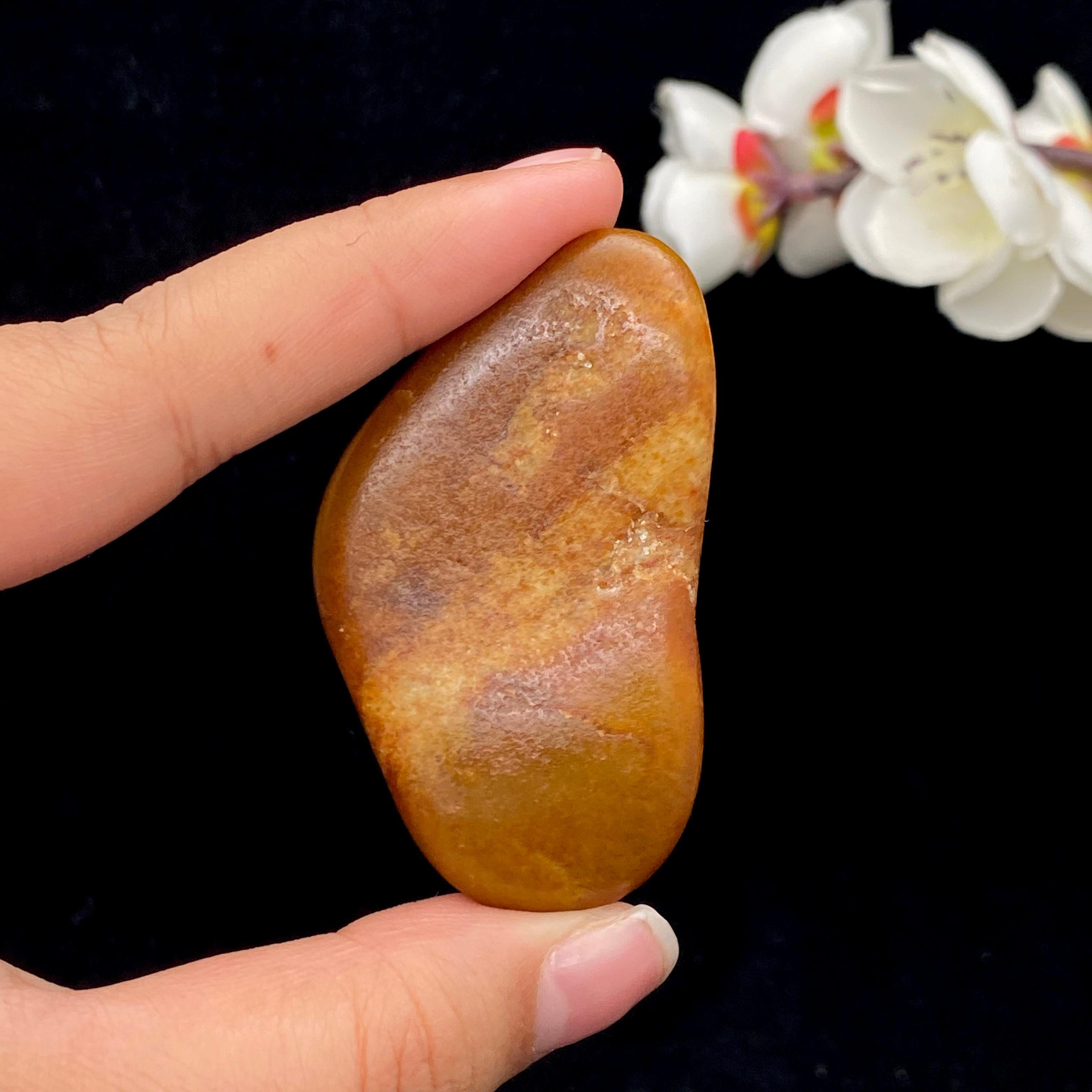 和田玉聚红皮籽料（49.5g）