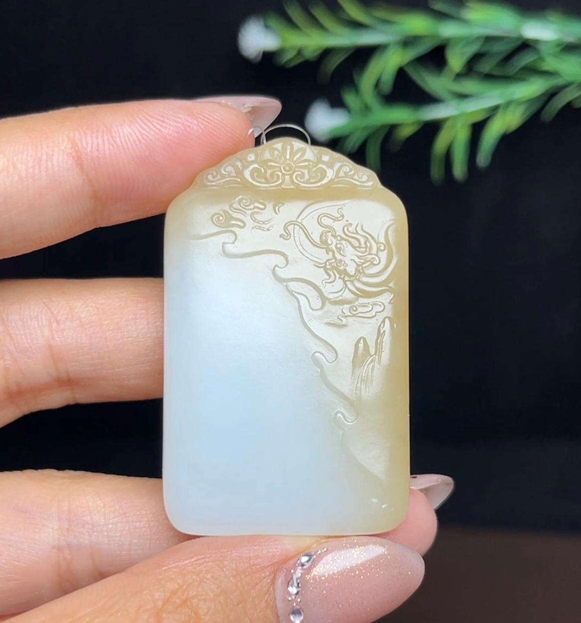 和田玉糖白料龙牌（34.5g）