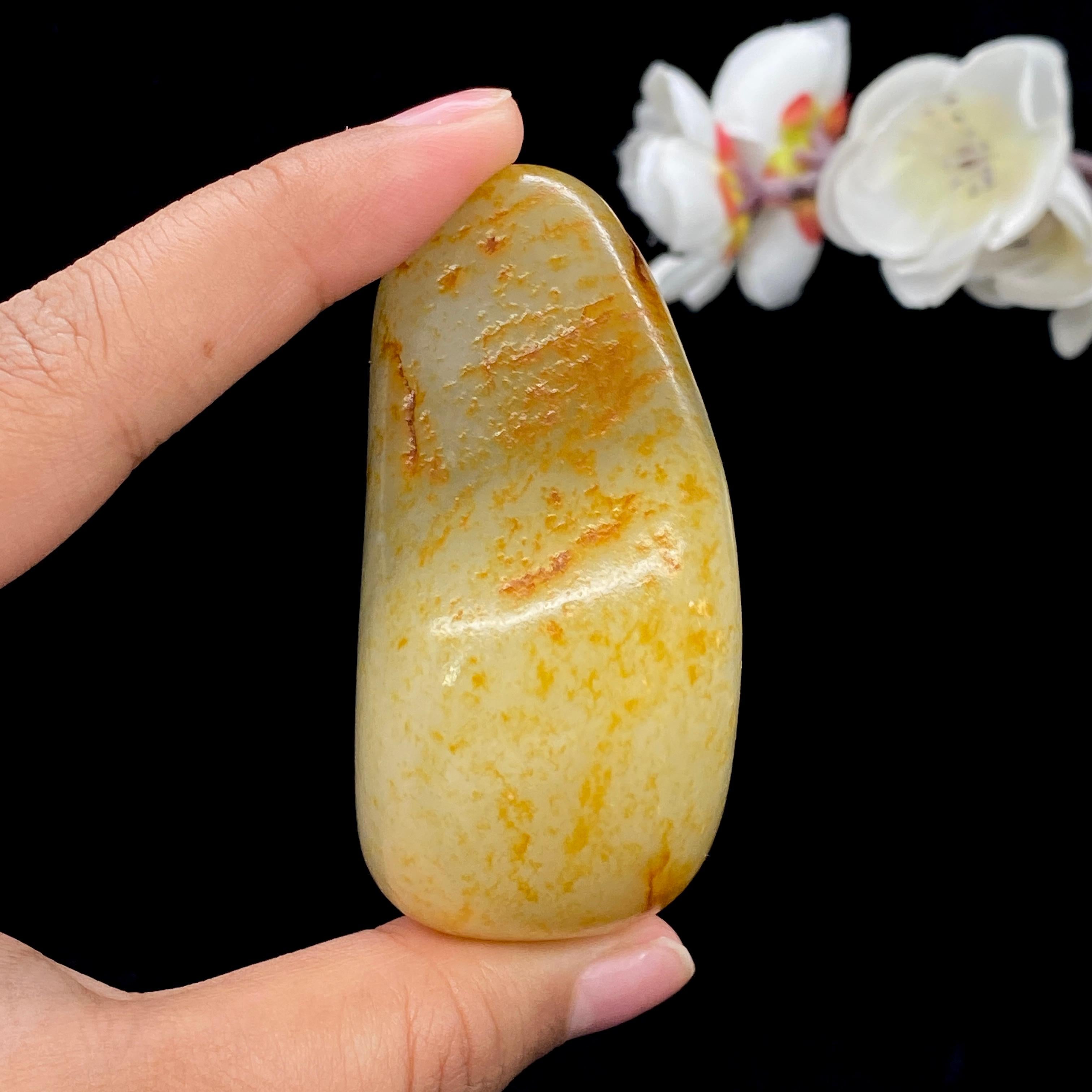 和田玉洒金皮青花底籽料手把件（159.4g）