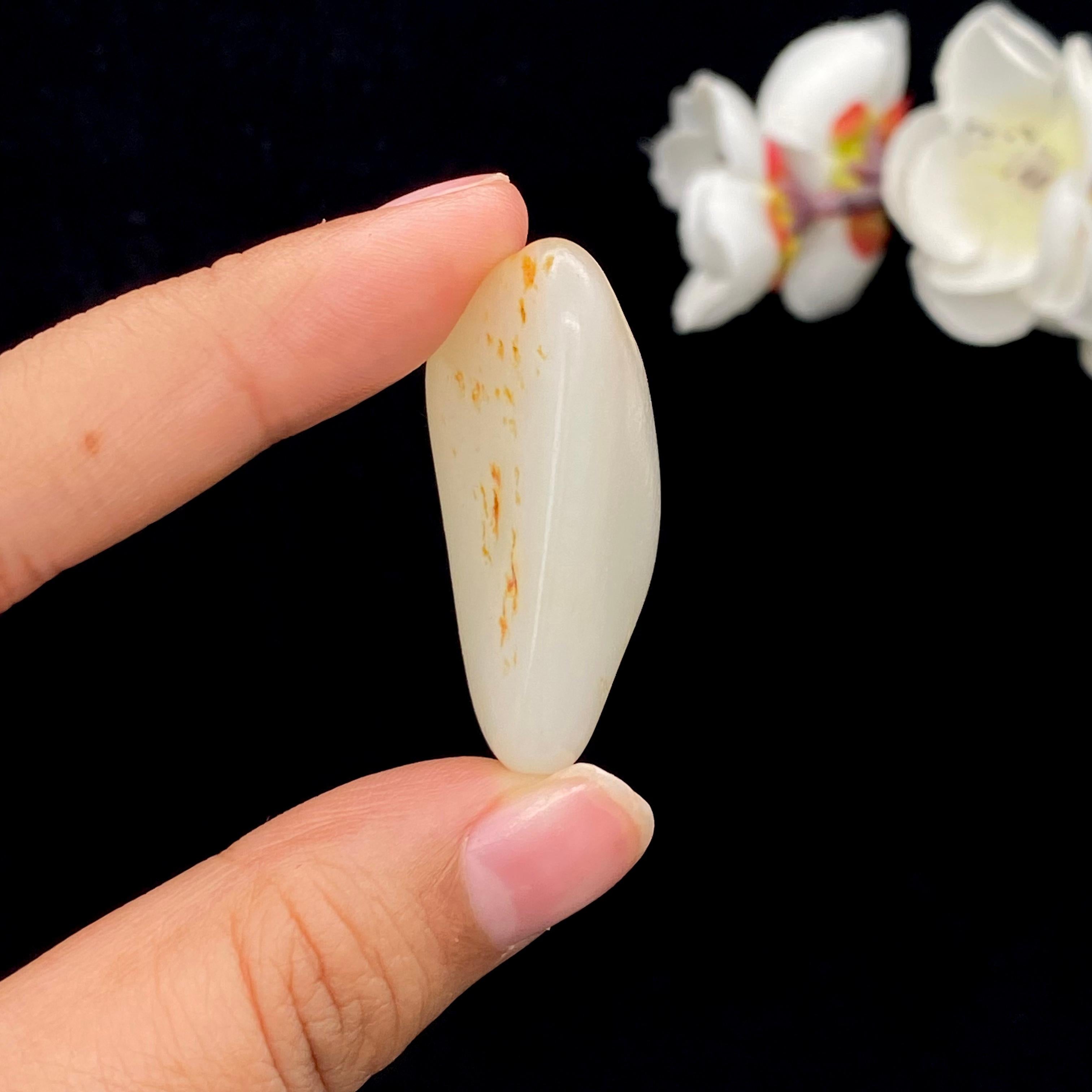 和田玉洒金皮籽料挂件（22.3g）
