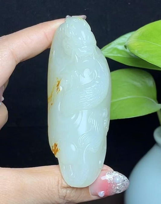 新疆和田玉籽料龙挂件（98.1g）
