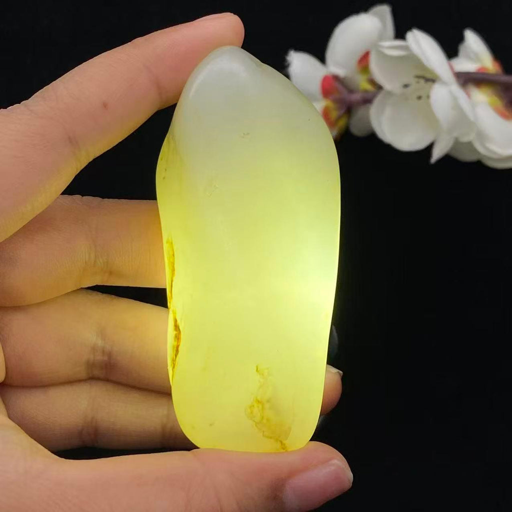和田玉白玉籽料手把件（90.9g）