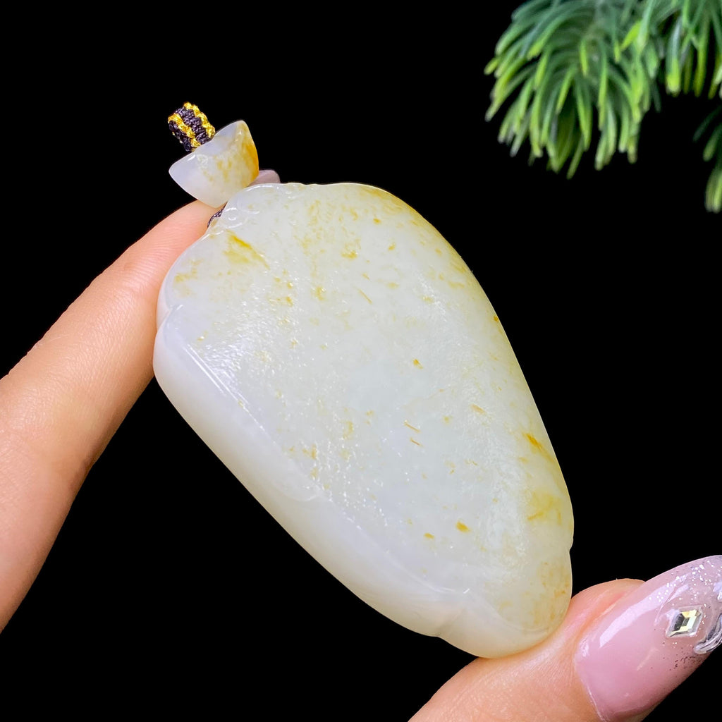 和田玉籽料无事牌（68.0g）