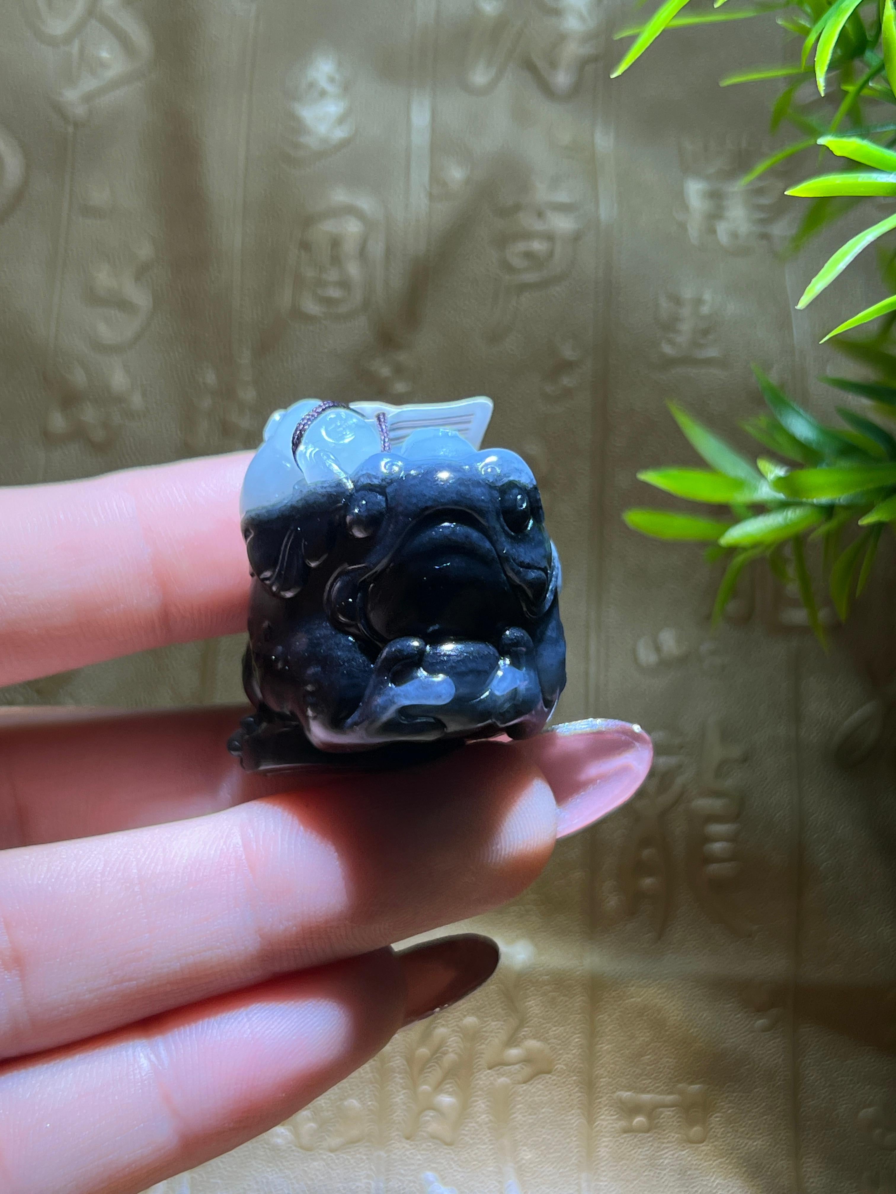 和田青花籽料童子戏金蟾（44.1g）