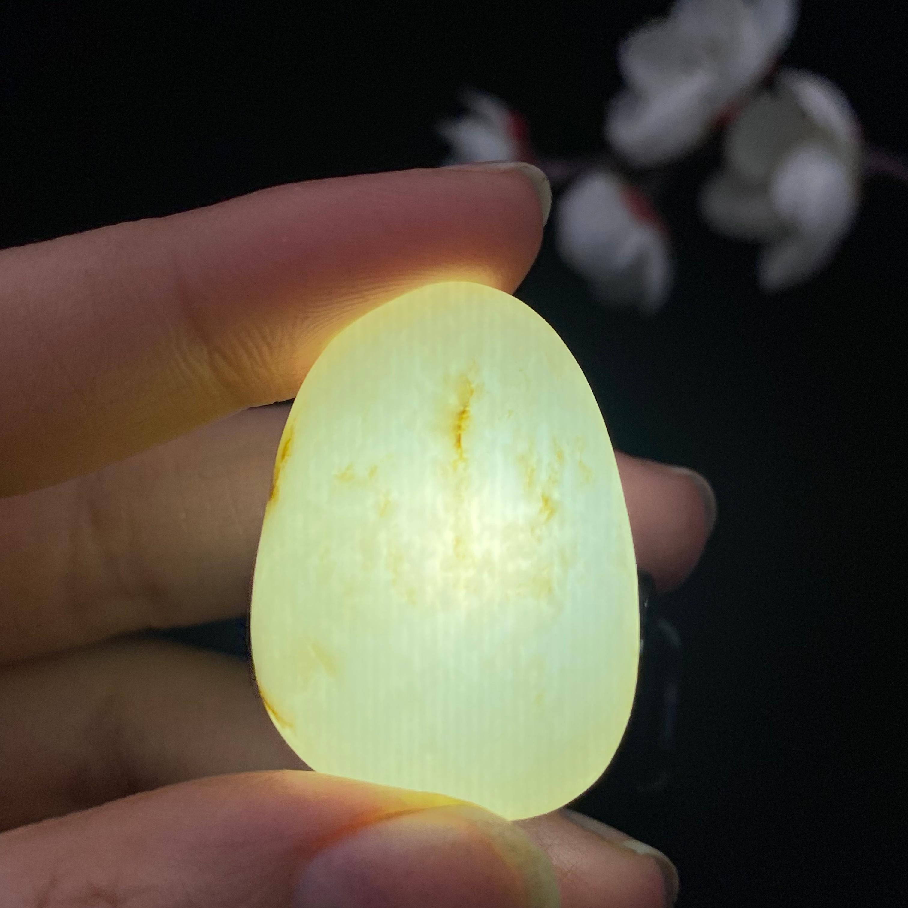和田玉秋梨皮籽料吊坠籽（13.4g）
