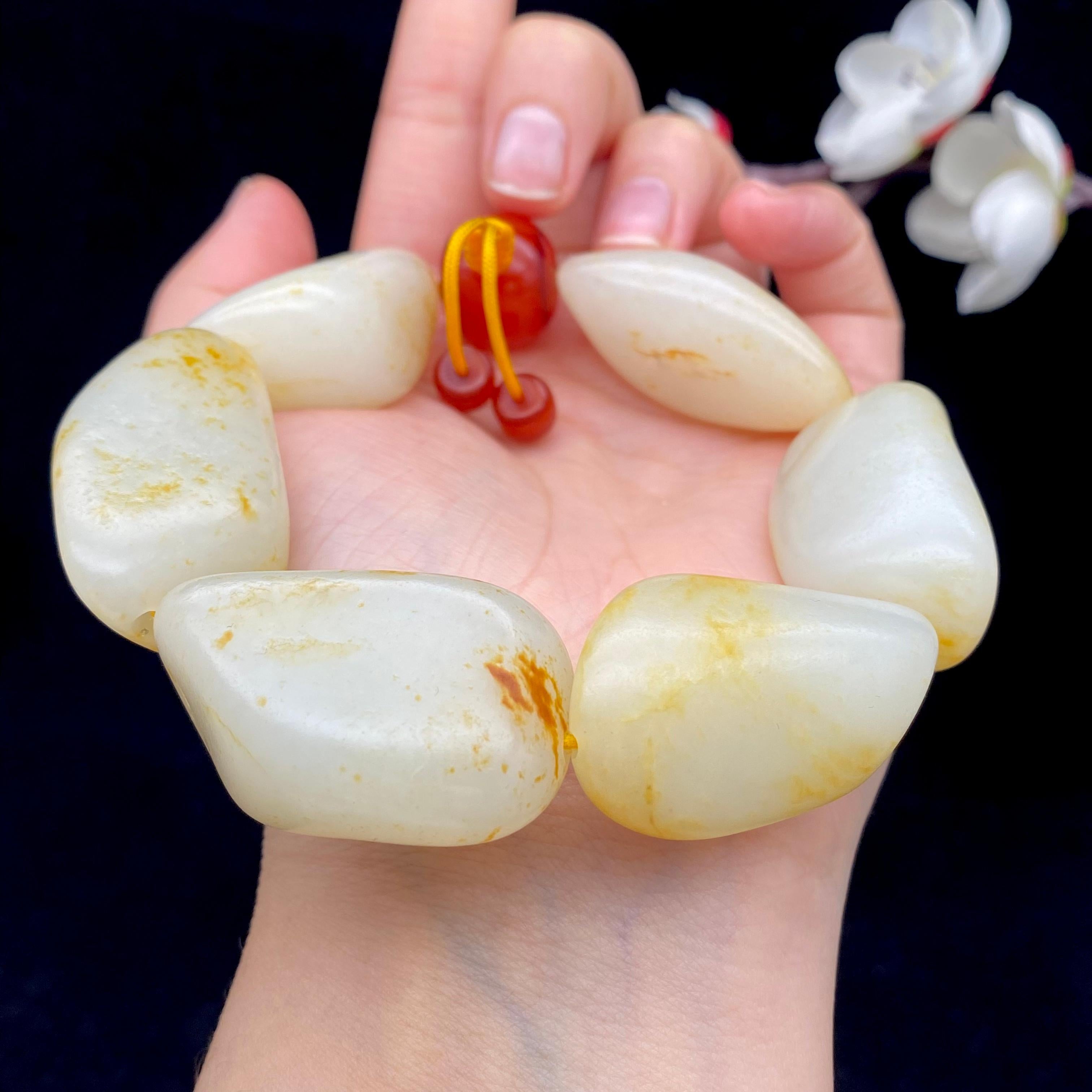 和田玉洒金皮籽料【精品手串】（126.5g）