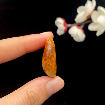 和田玉红皮籽料原石（11.6g）