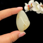 和田玉洒金皮籽料（28.1g）