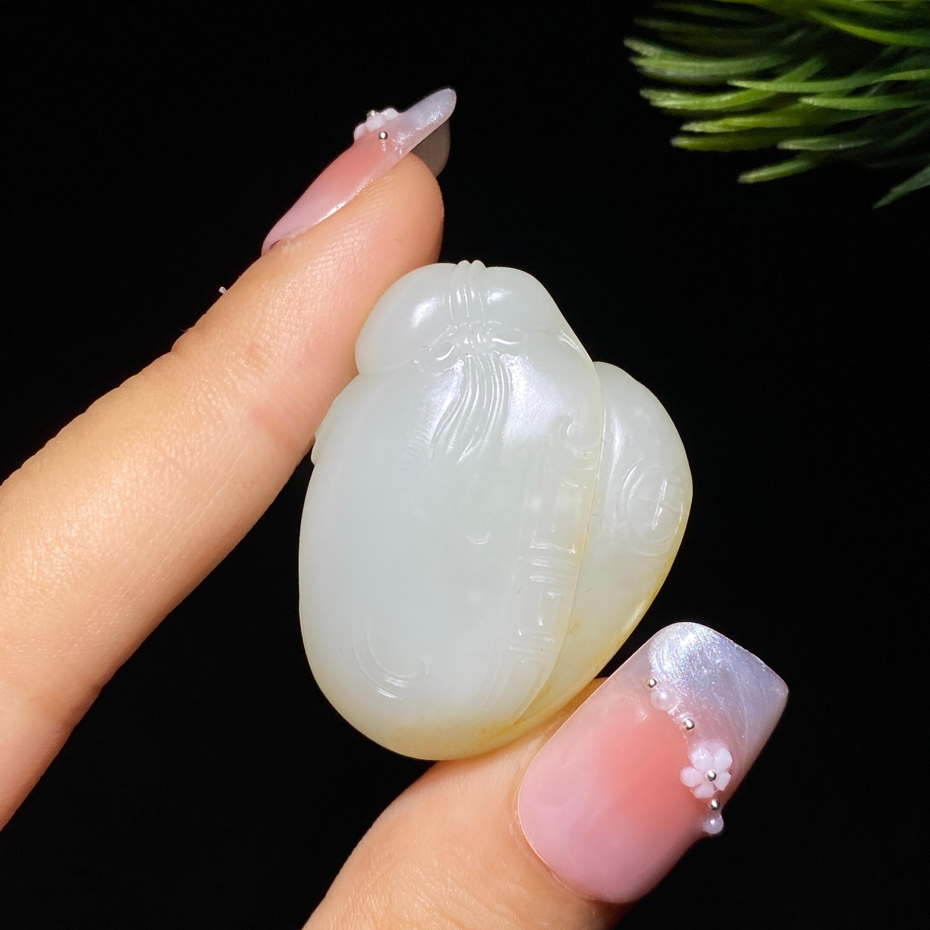 和田玉籽料佛公（19.2g）