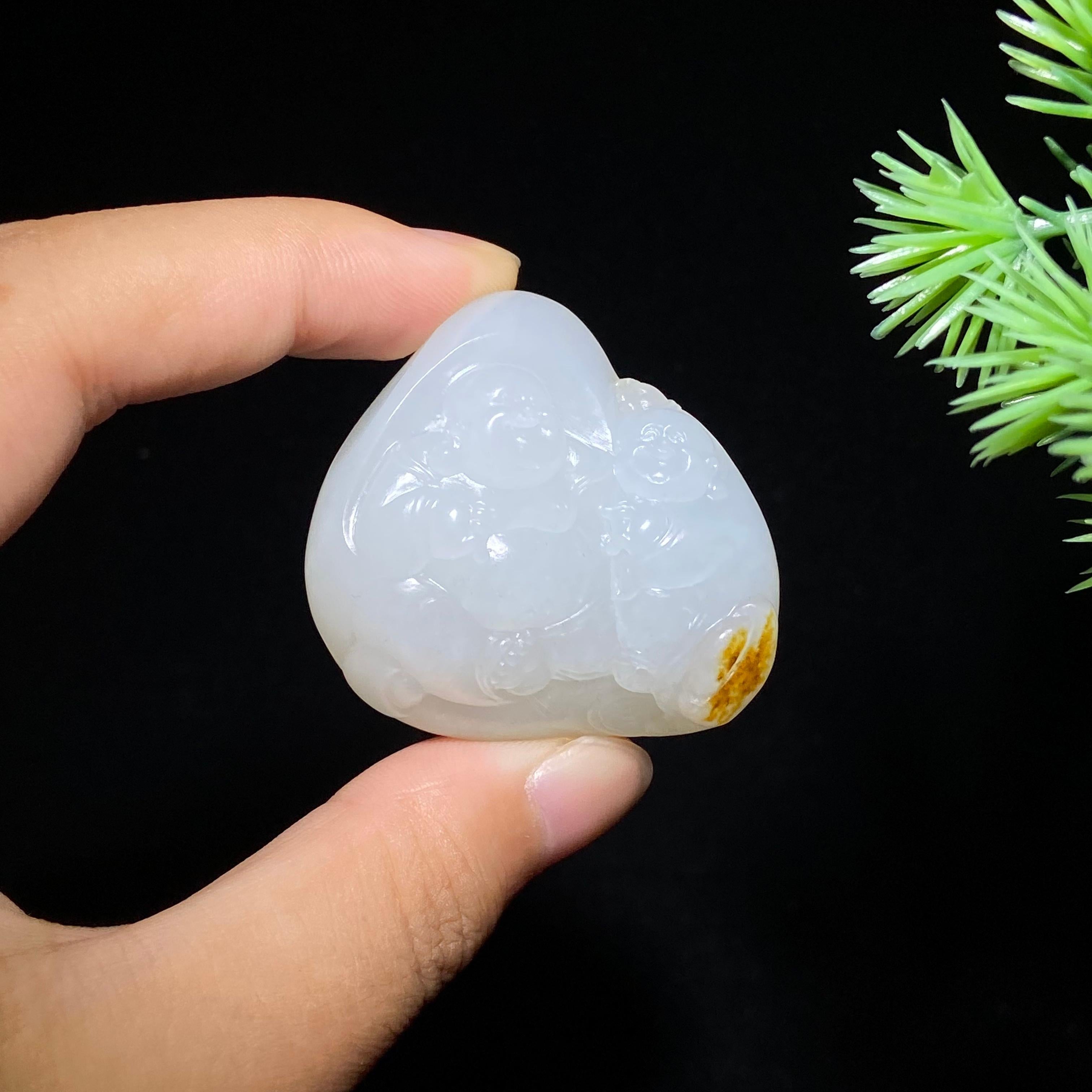 和田玉籽料佛公（37.9g）