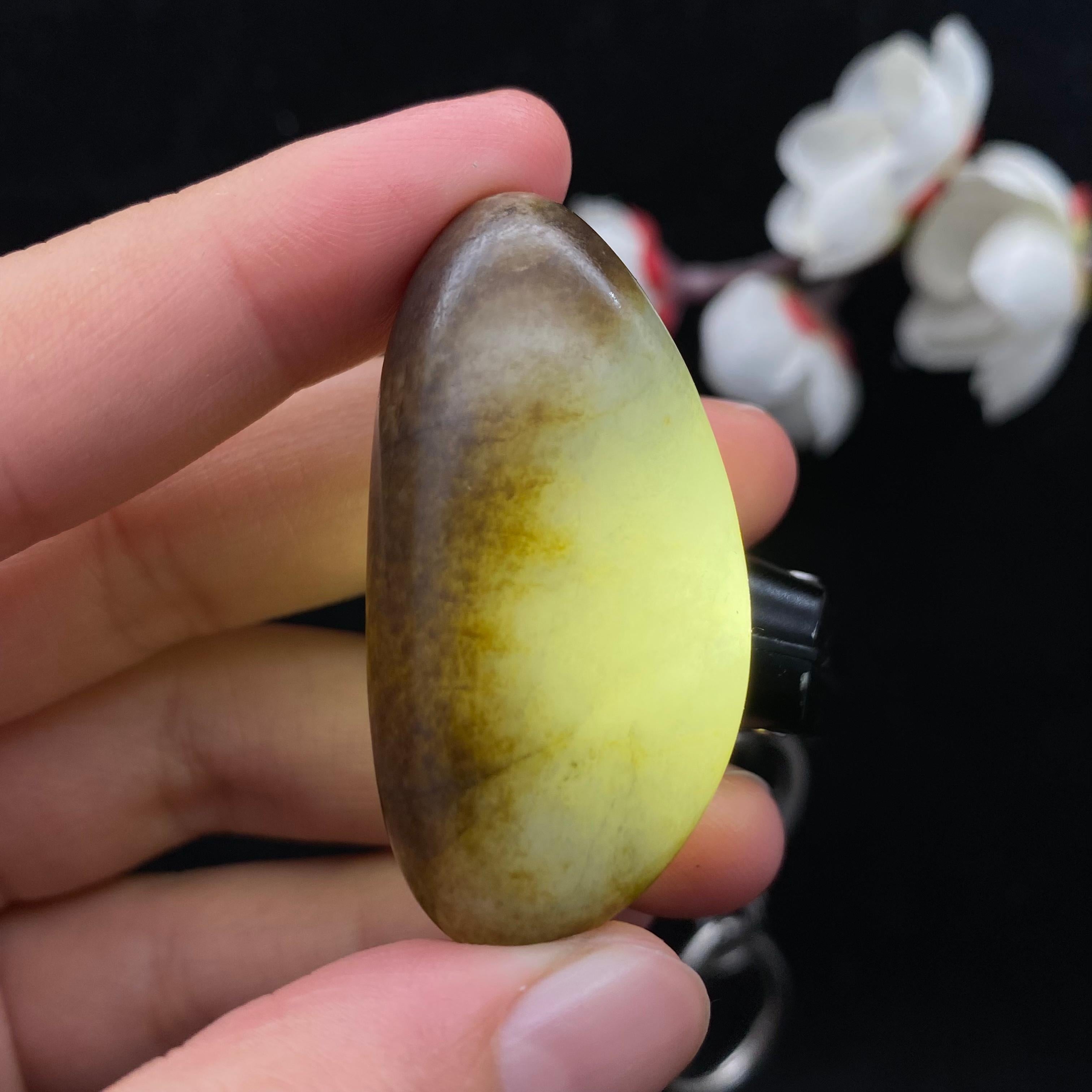 和田玉秋梨皮青花籽料（24.4g）